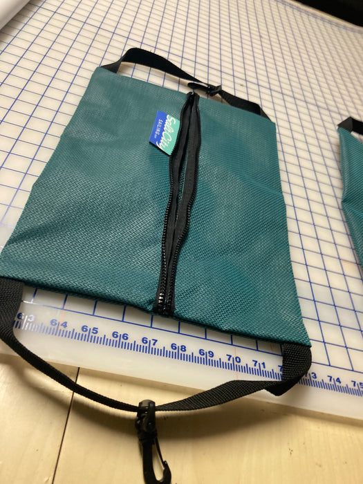 Large Zippered clip on tramp zipper bag green